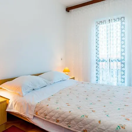 Kozic Apartment *